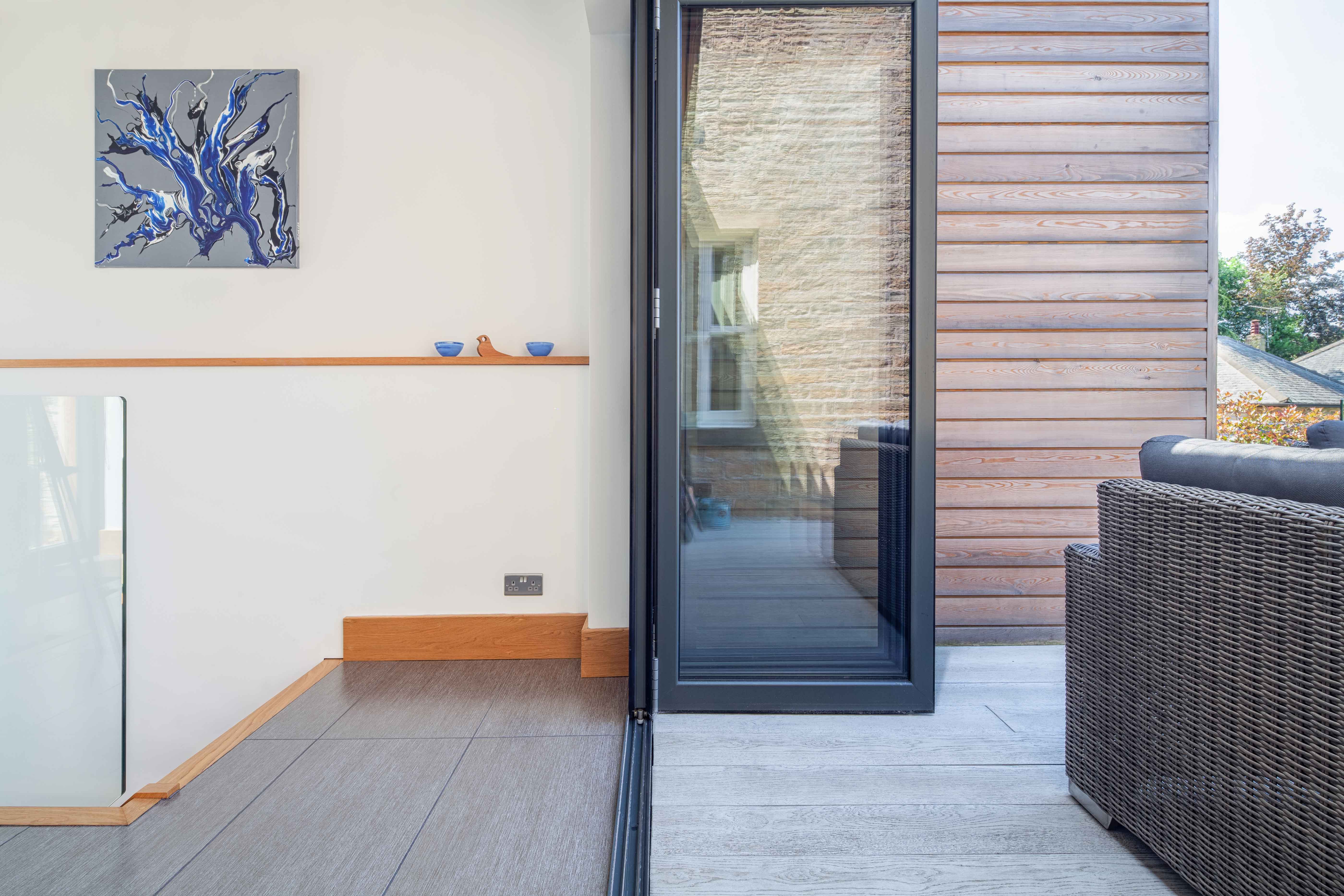 Abode Builders – A cedar clad modern extension